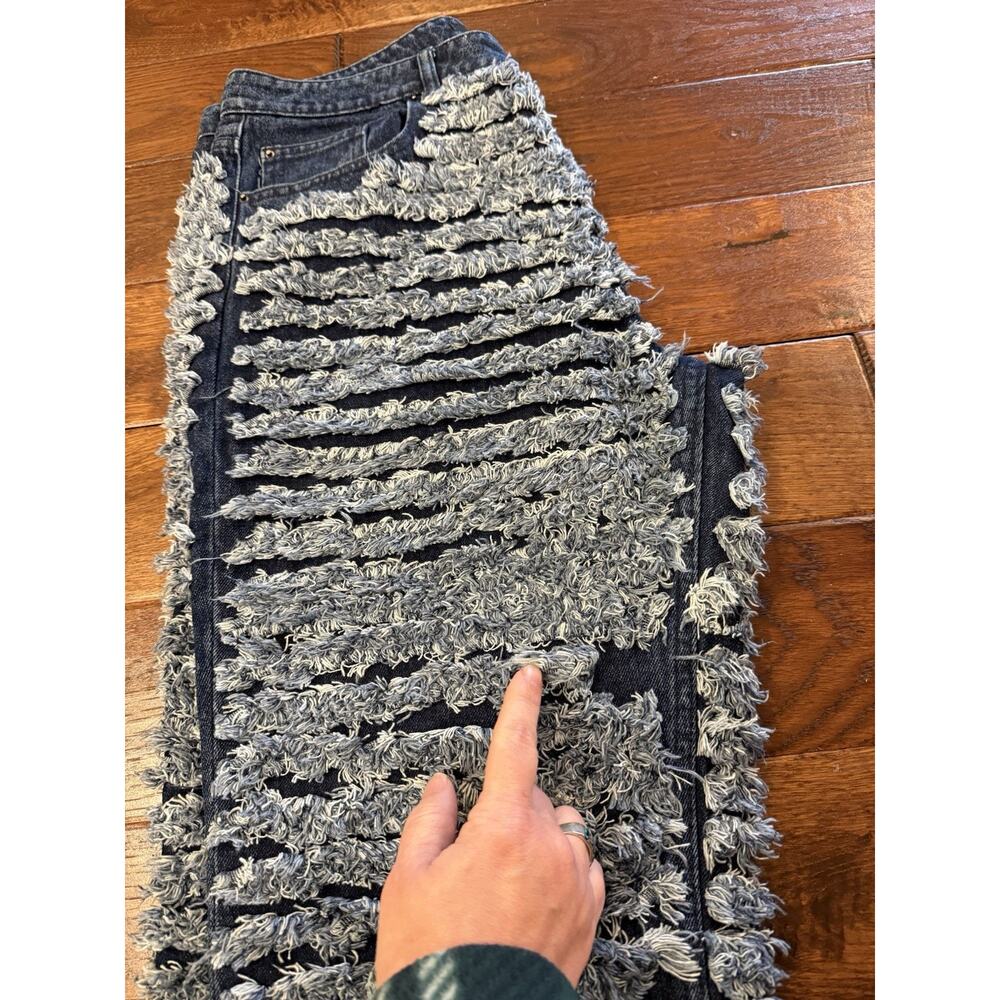 Unique Jaded 34x32 Dark Denim Extreme Distressed Shredded Jeans NWT Grunge - Picture 7 of 12